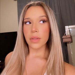 Meet your Posher, Kelsey